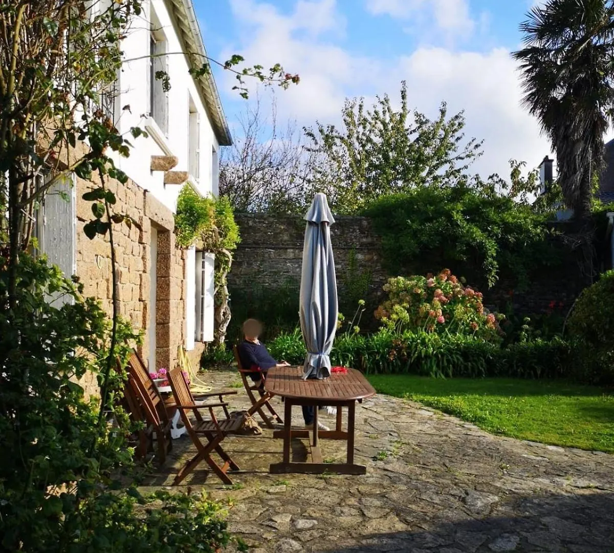 Maison 8 Pers Jardin Centre Ville 15 Min De Plages Lannion