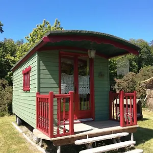 Roulotte Coin De Nature Bed & Breakfast